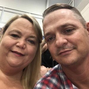 Meet your Posher, Clyde